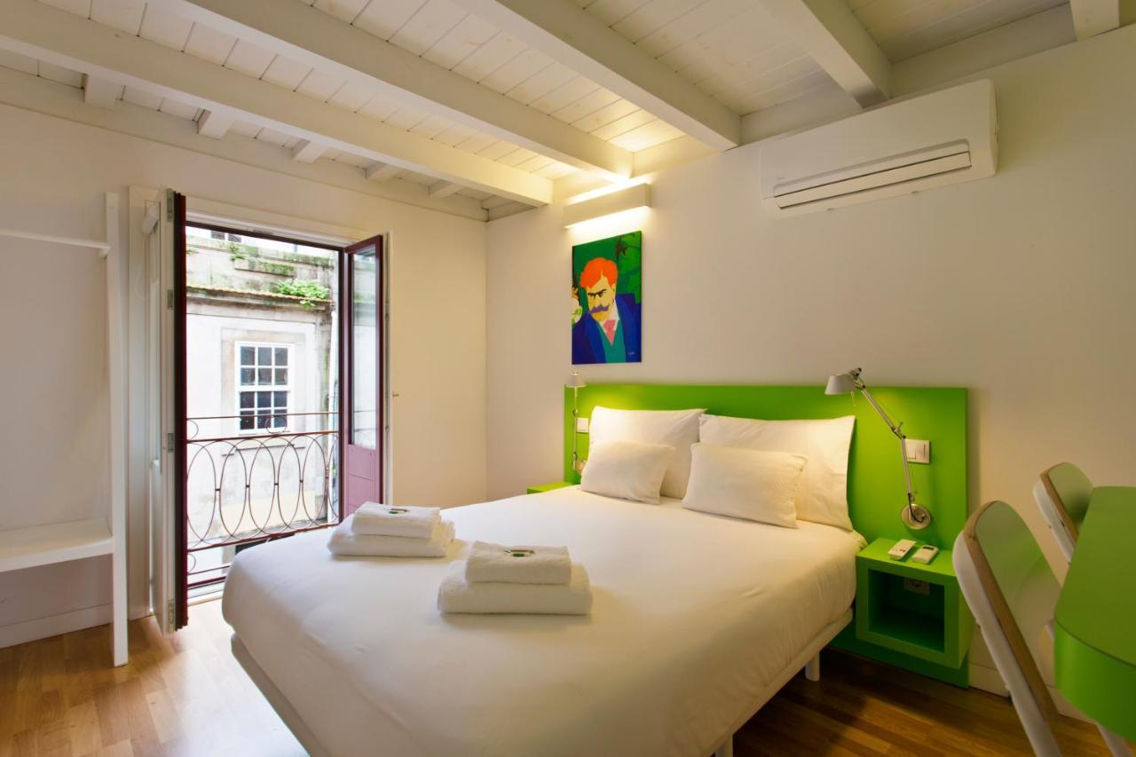 Downtown Cosy Suites Porto Pokoj fotografie